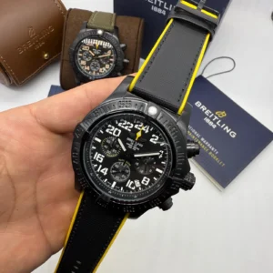 Breitling Avenger 46MM Bateria