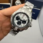 Breitling Avenger Mission 44MM Bateria