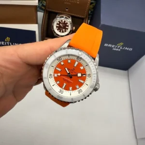Breitling Superocean Borracha 42MM Automatico