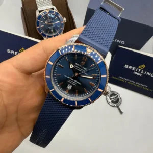 Breitling Superocean Borracha 44MM Automatico