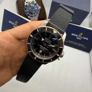 Breitling Superocean Borracha 44MM Automatico