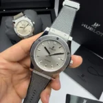 Hublot 44MM Automático Couro