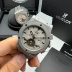 Hublot 44MM Automático Couro
