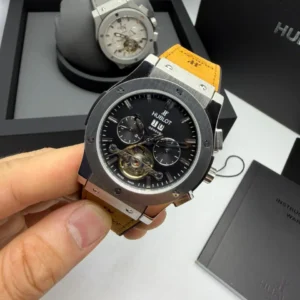 Hublot 44MM Automático Couro