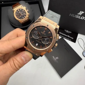 Hublot Classic Fusiona 42MM Bateria Couro