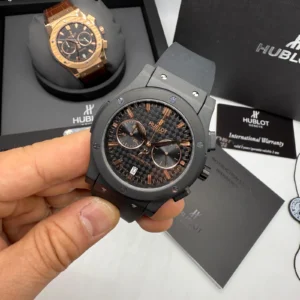 Hublot Classic Fusiona 42MM Bateria Couro