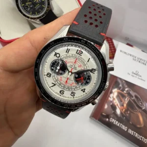 Omega Speedmaster Dark Apollo 8 43MM Bateria