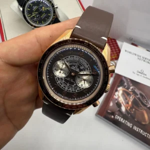 Omega Speedmaster Dark Apollo 8 43MM Bateria
