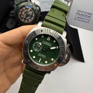 Panerai Submersible 44MM Automatico