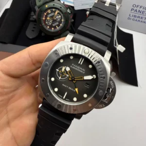 Panerai Submersible 44MM Automatico