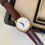 Patek Philippe Couro 42MM Automatico