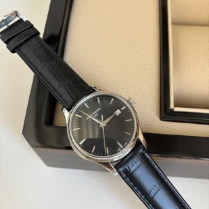 Patek Philippe Couro 42MM Automatico