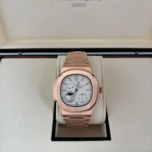 Patek Philippe Nautilus 39MM Corda