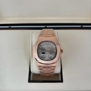 Patek Philippe Nautilus 39MM Corda