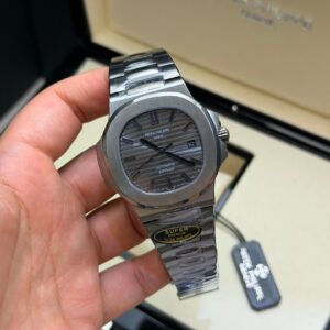 Patek Philippe Nautilus Base Eta 40MM Automático