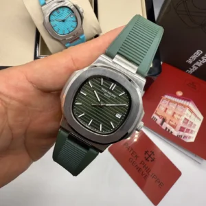 Patek Philippe Nautilus Borracha 40MM Automático