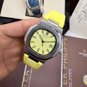 Patek Philippe Nautilus Borracha 40MM Automático