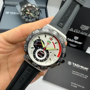 Tag Heuer F1 Kimi Borracha 43MM Bateria